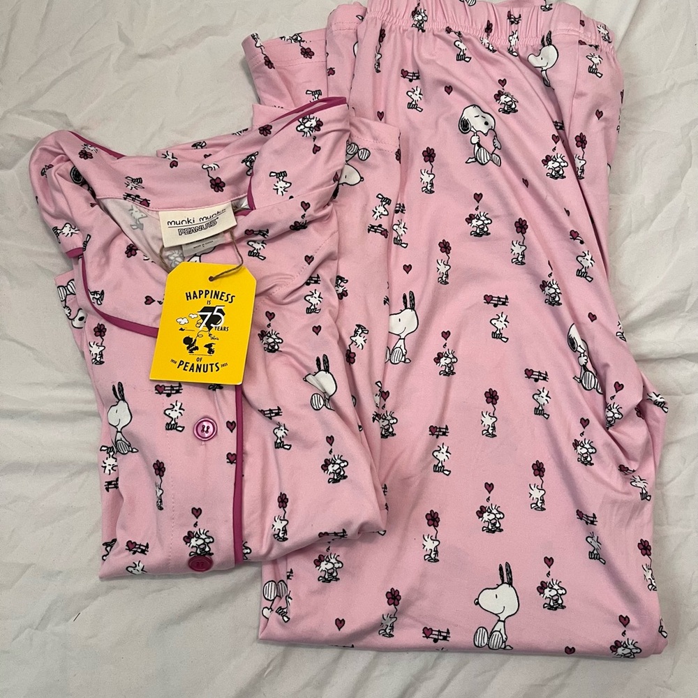 snoopy pjs 🐶